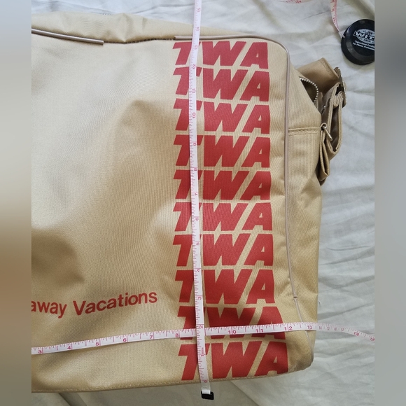 Vintage TWA airlines bag - Picture 9 of 9